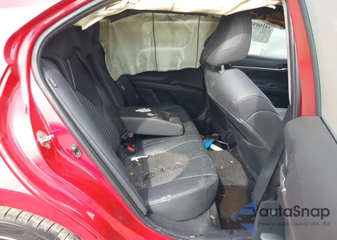 2020 Toyota Camry Se z USA, uszkodzony, nr VIN 4T1G11AK2LU360235